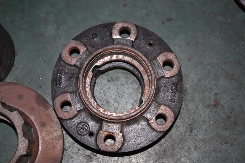 ZK5223*16/10Y鉆汽車制動鼓