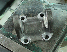 ZB5223*8/4G 汽車耳環銑平面