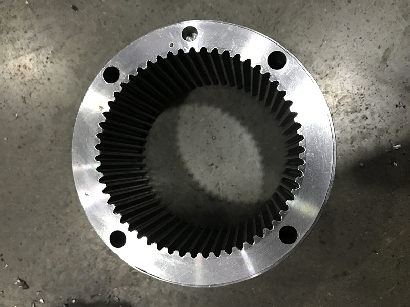 ZK5213*12/5Y 鉆內齒圈，孔大小不同