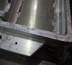 ZK8213*83 龍門鉆床鉆新能源汽車電池蓋